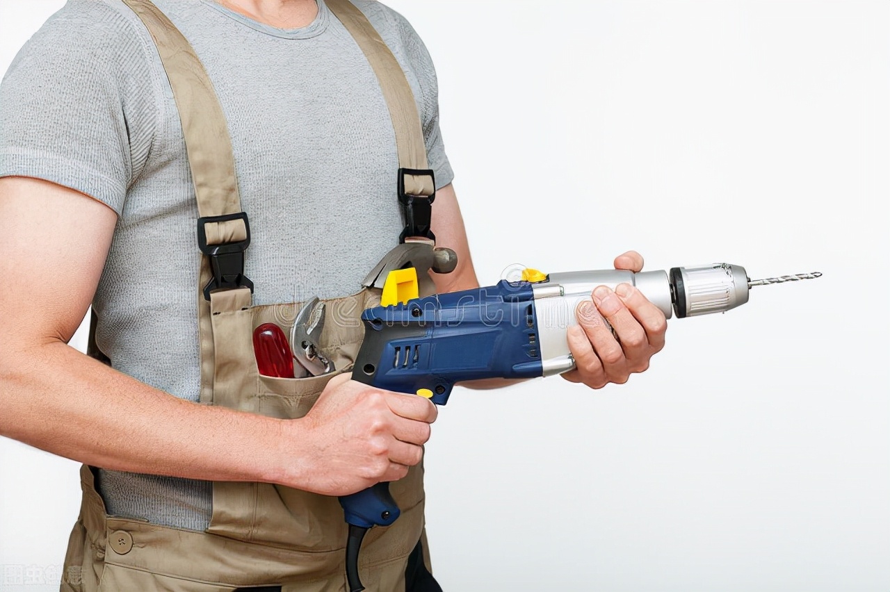 90后小伙月入百万的赚钱模式,暴利零成本一年多赚40万