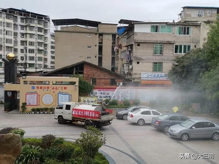 学校开展防疫安全工作,防疫演练不松懈筑牢开学安全线