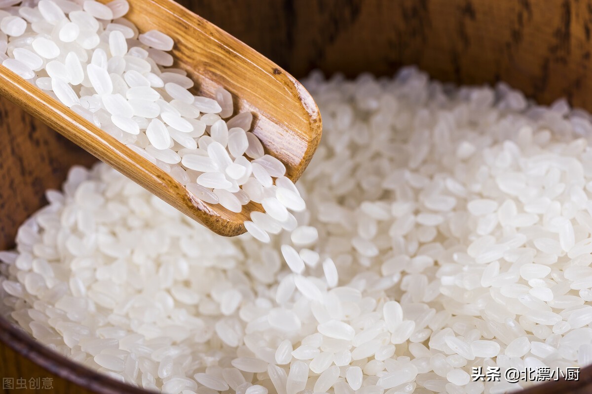 买大米不是越贵越好,买大米认准米袋上这3行字