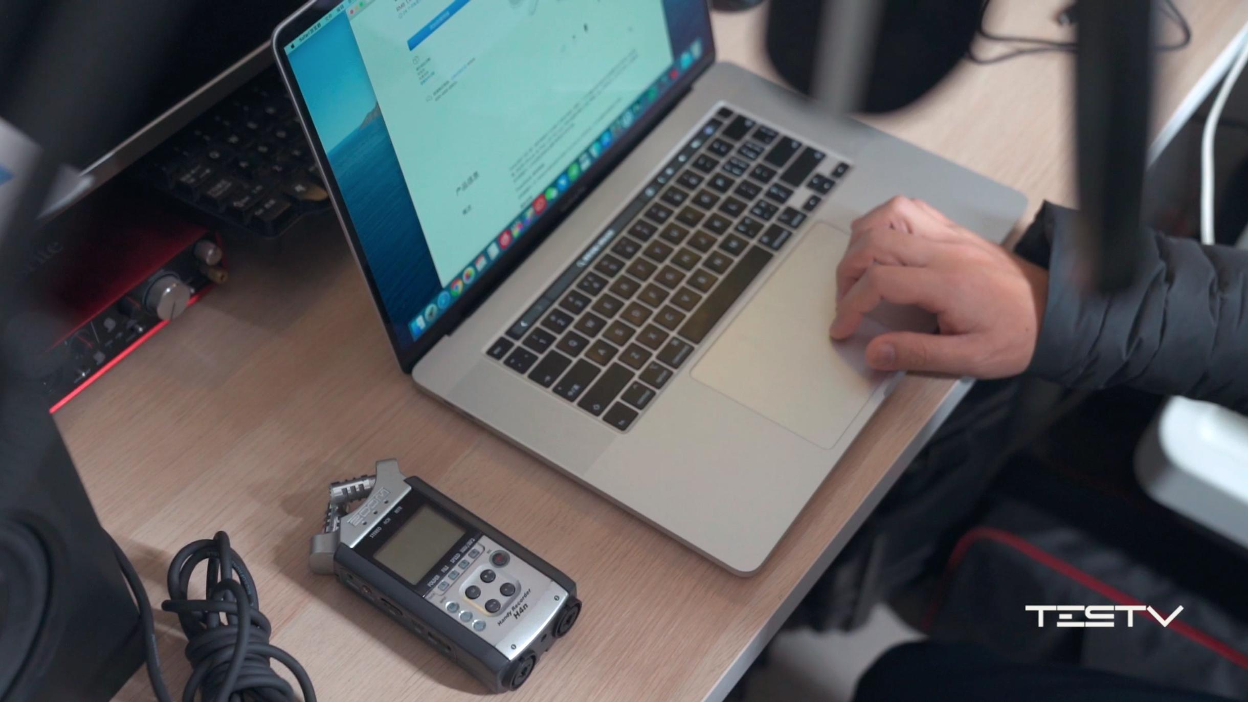 macbookpro13和14买哪个,macbookpro2016款现在还值得买吗