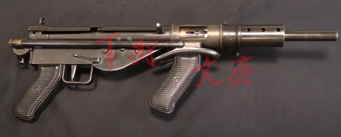 澳大利亚版斯登，斯登和MP38的结合体