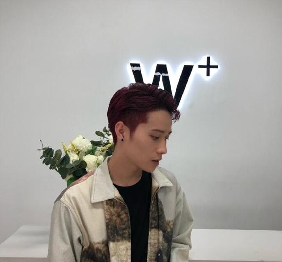 抖音奇妙夜巡游最新直播,抖音奇妙夜井胧