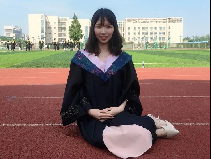 陕西高颜值的大学生,清华学霸颜值惊呆网友