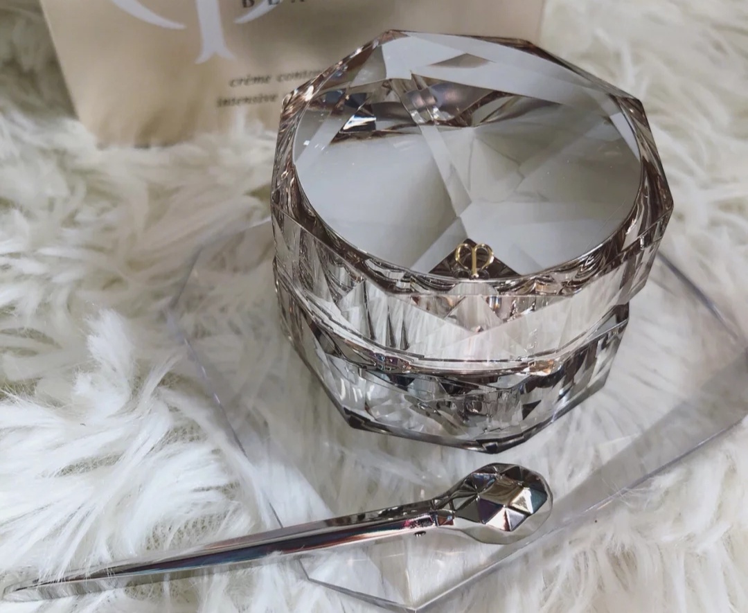 30多岁适合兰蔻眼霜,兰蔻鱼子酱眼霜好用吗