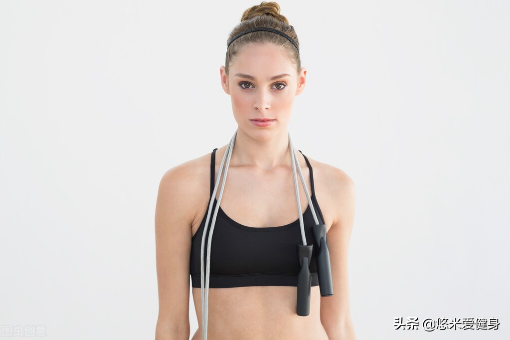 每天坐着怎么避免长小肚子,经常坐着肚子有赘肉