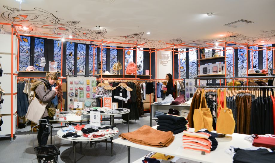 从痛失巴黎圣母院的遗憾中走出，带你看一看不同寻常的巴黎美景