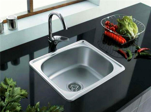 厨房水龙头怎么选角阀避坑,厨房水槽用什么水龙头比较好