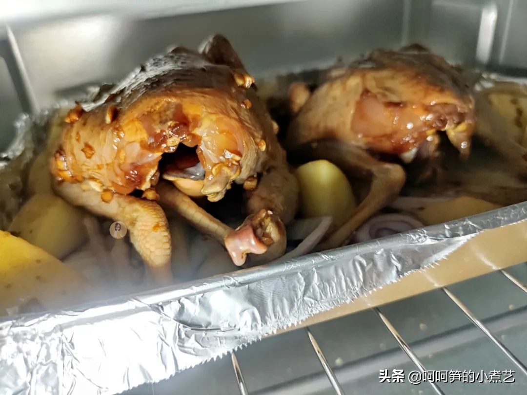 “一鸪顶九鸡”,烤箱蜂蜜鹧鸪,金黄焦脆,鲜嫩多汁,吃了还想吃