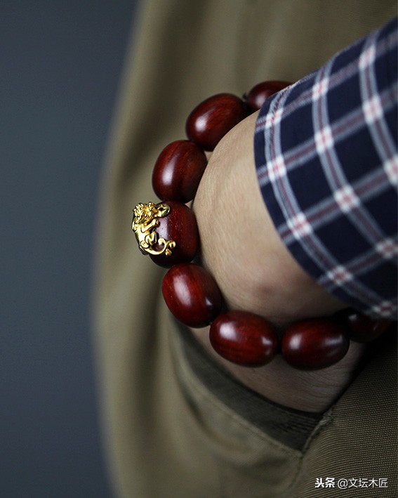 紫檀手串能不能直接玩,紫檀手串的寓意和象征