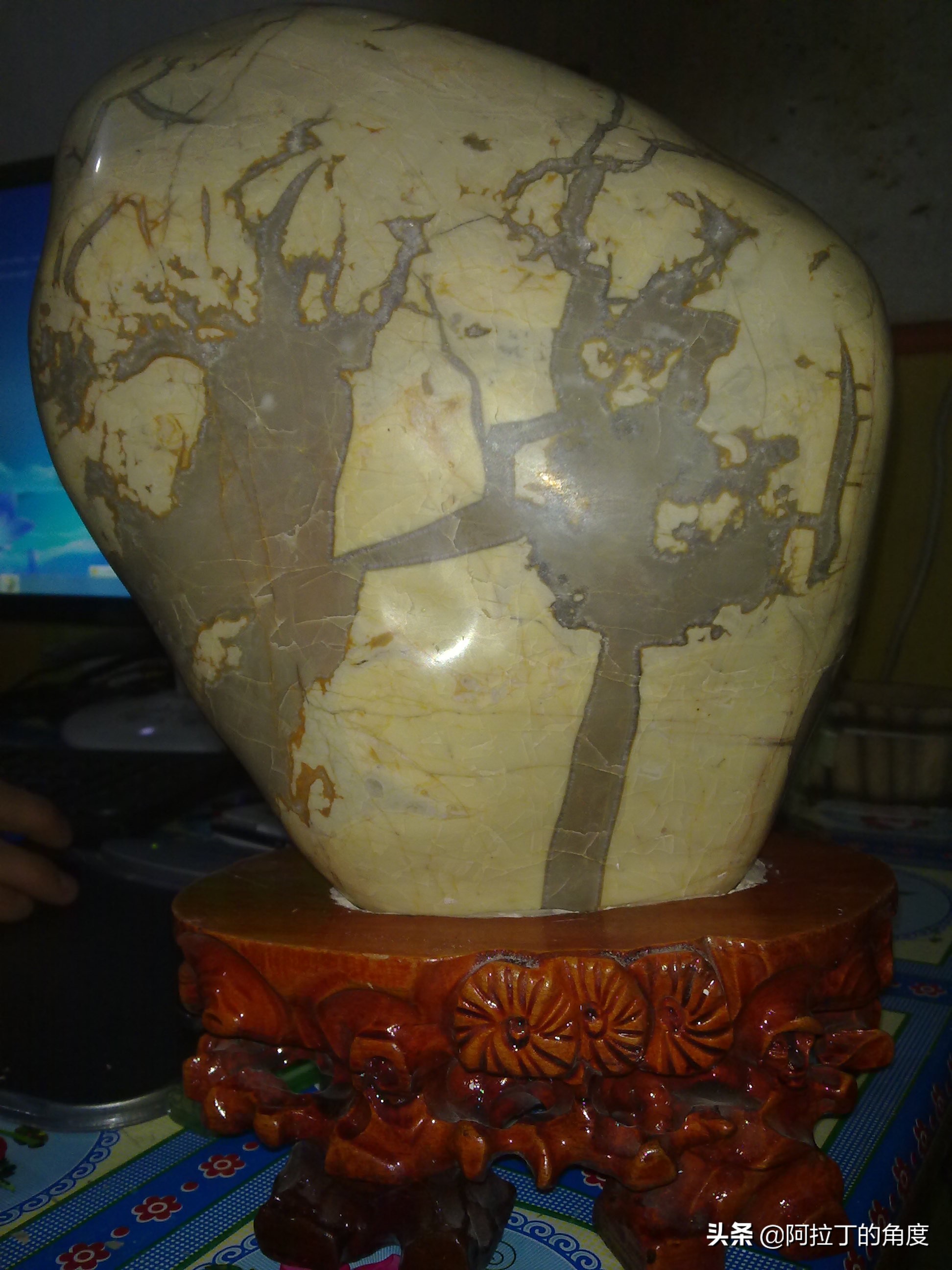 奇石感悟经典文章,奇石解读