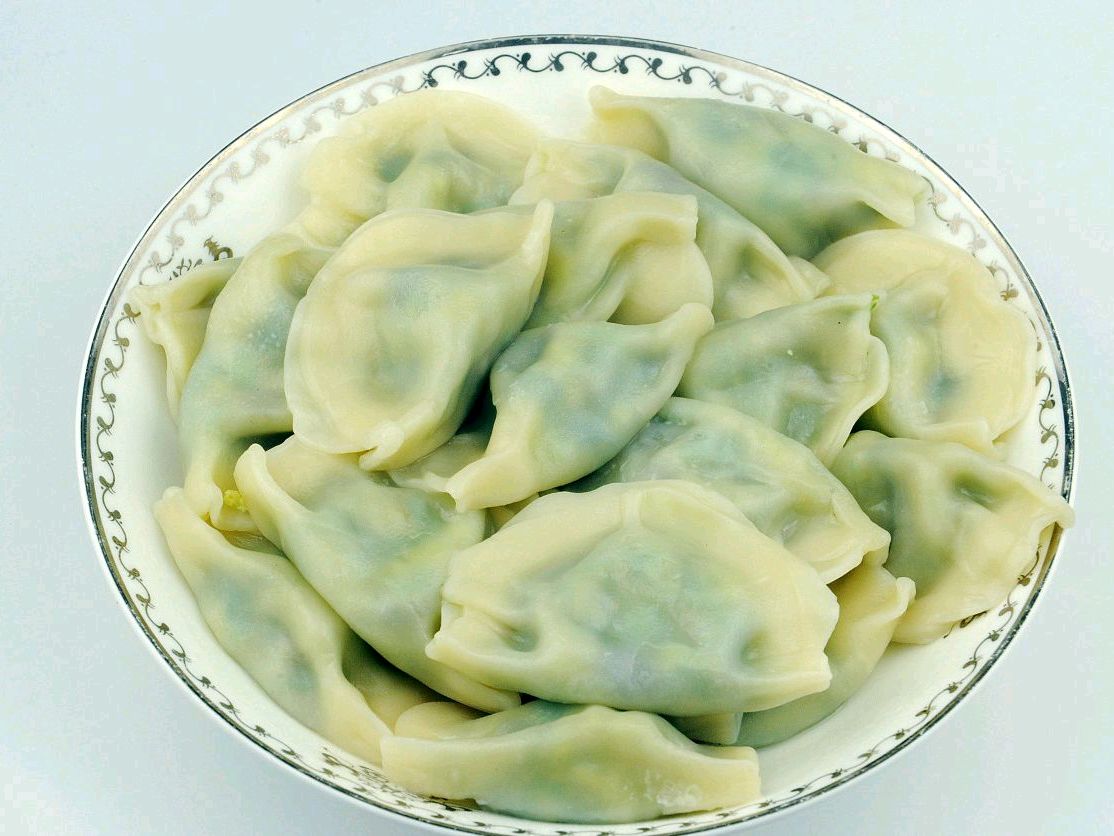 水晶饺子怎么煮才能不破皮,和饺子面技巧劲道不破皮煮不烂