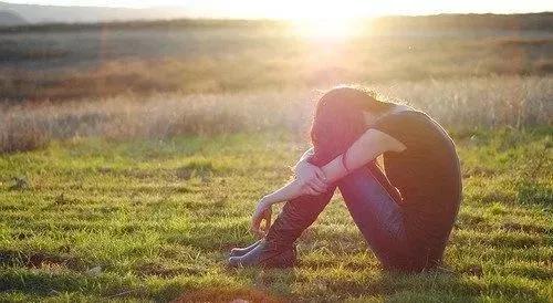 少女抑郁症是怎么引起的,治愈抑郁症女孩互动游戏