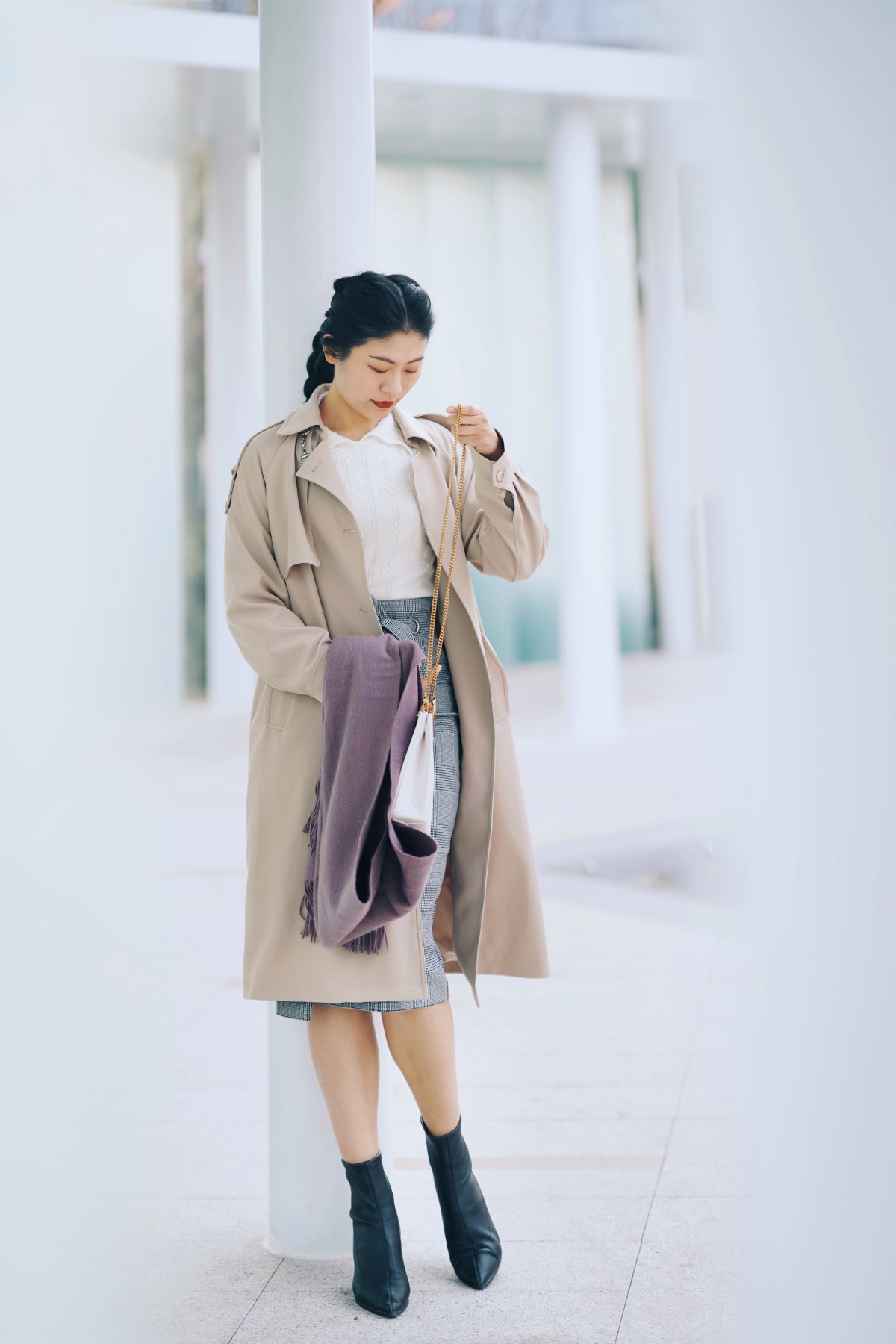 立春之后的时髦实用之选:小西装、风衣和连衣裙