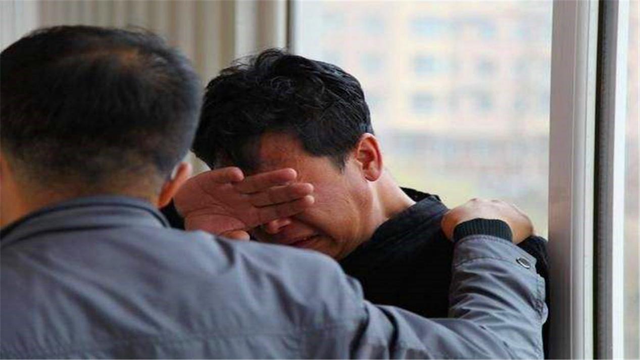 三个月婴儿先天无肛,新生儿天生无肛手术后康复麻烦吗