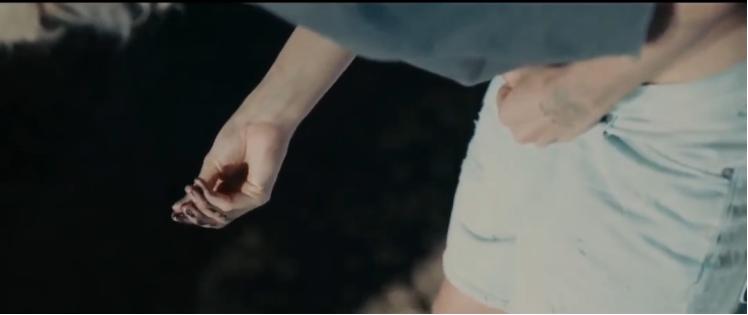 全裸出镜?*伦乱**产子?全程马赛克才能播的戛纳金棕榈