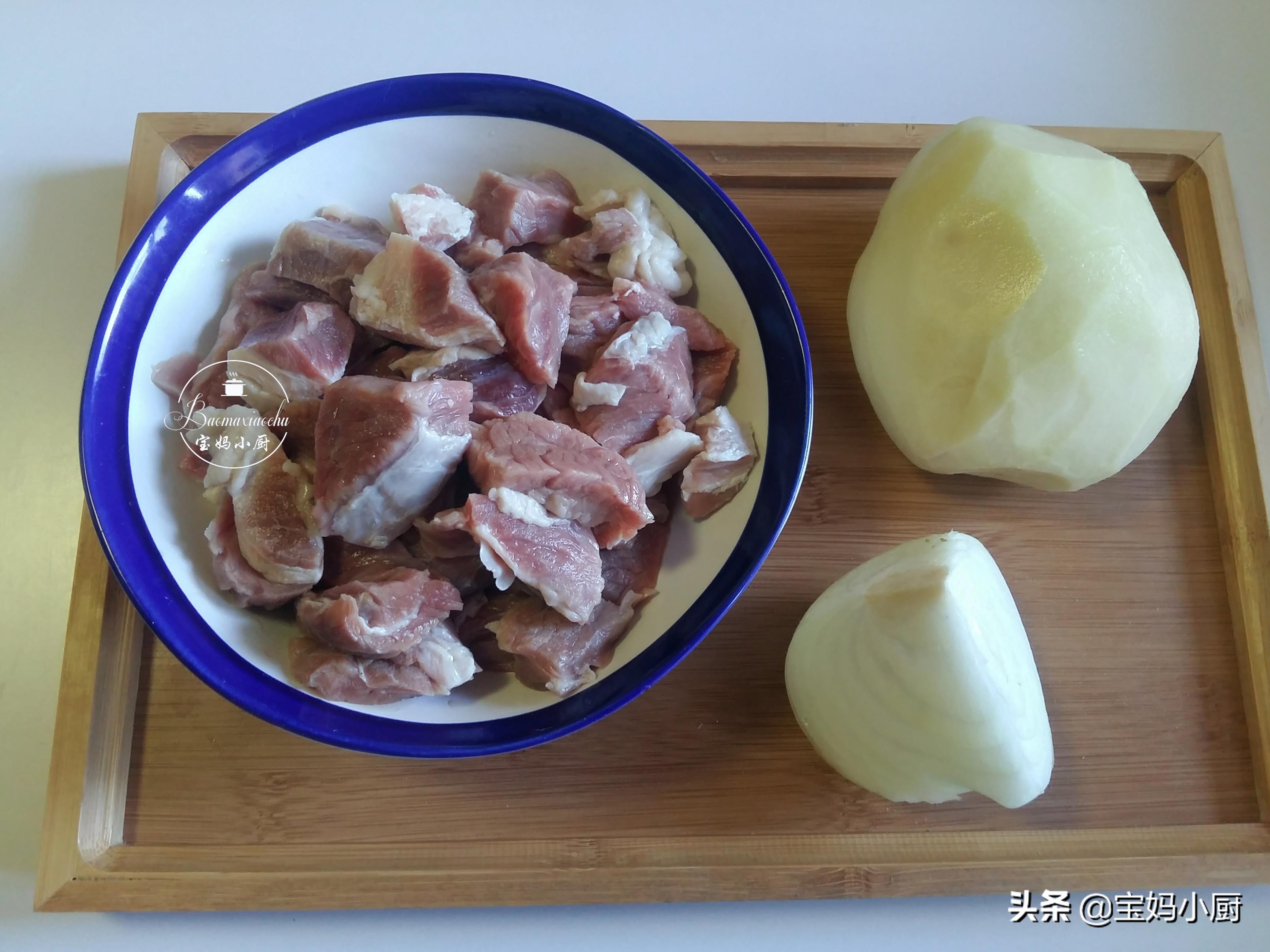 炖牛肉放什么调料没膻味,炖牛肉一股料酒味