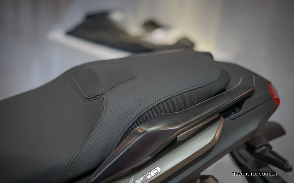 本田x-adv150摩托车,本田x-adv150试驾