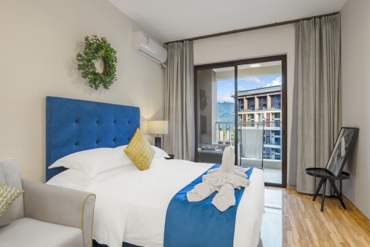 听说广州金叶子温泉酒店是广州的“小布拉宫”