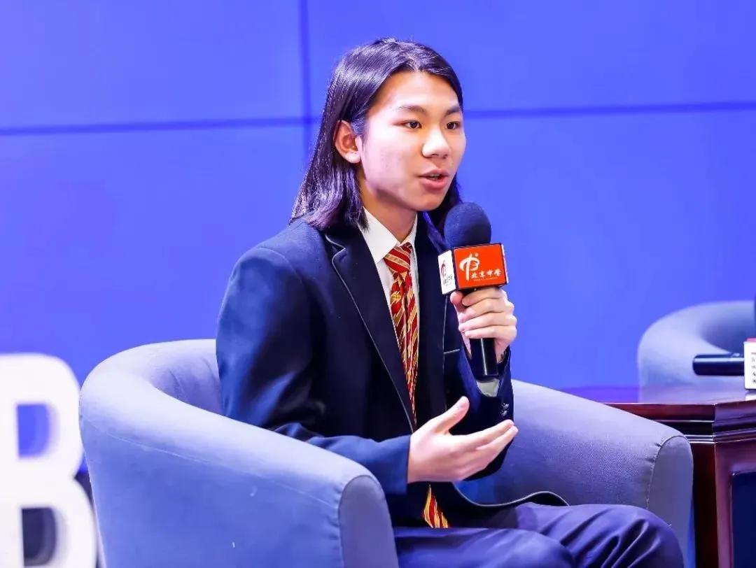 哈佛本科录取江苏省2人，需要哪些学科特长？大陆7位学生简历公布