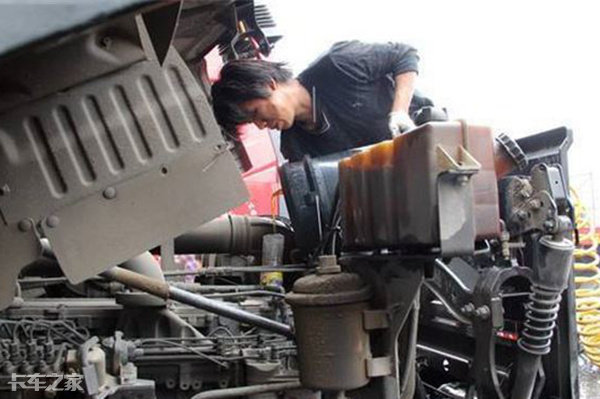 一分钟看懂机油的秘密,教你看懂机油