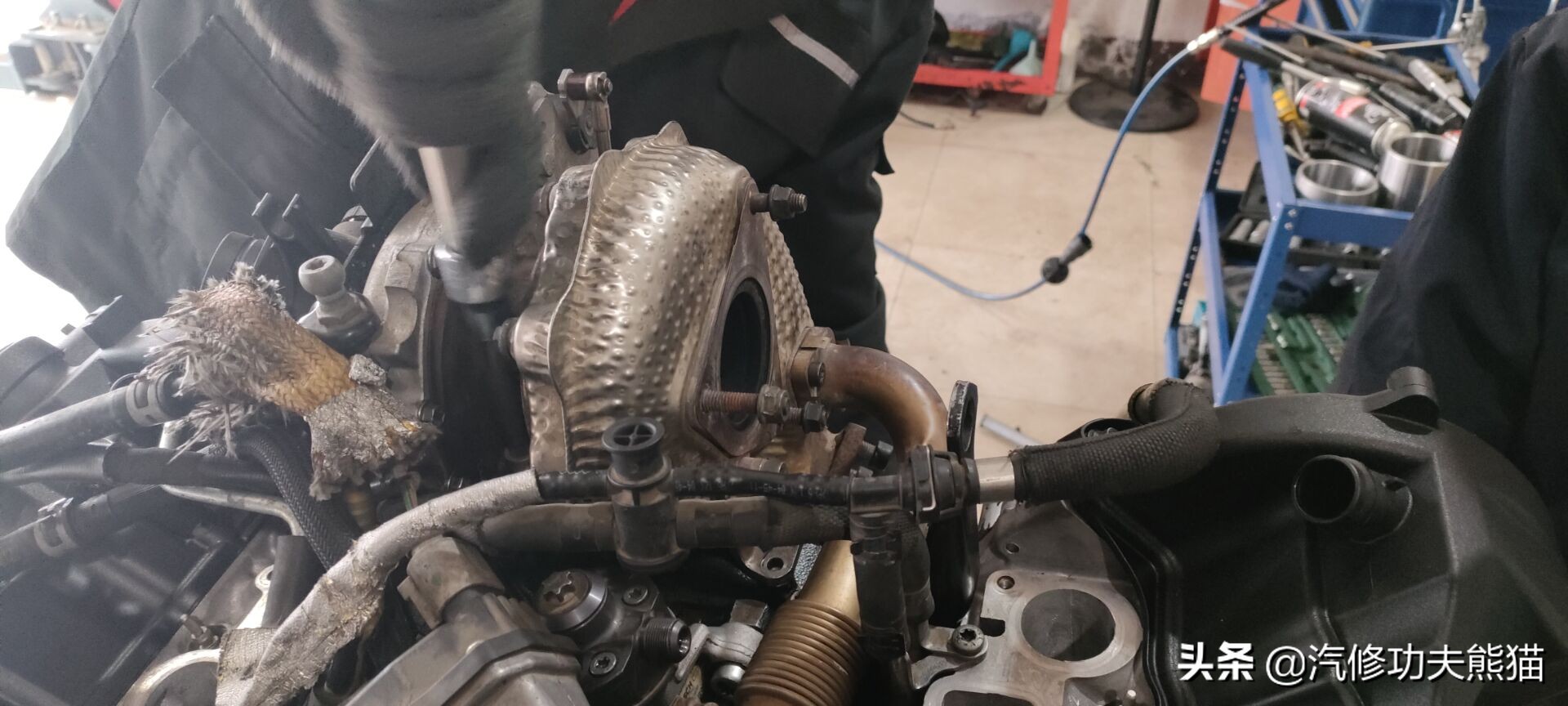 现在最新款的奥迪烧不烧机油,奥迪q7哪年有的柴油