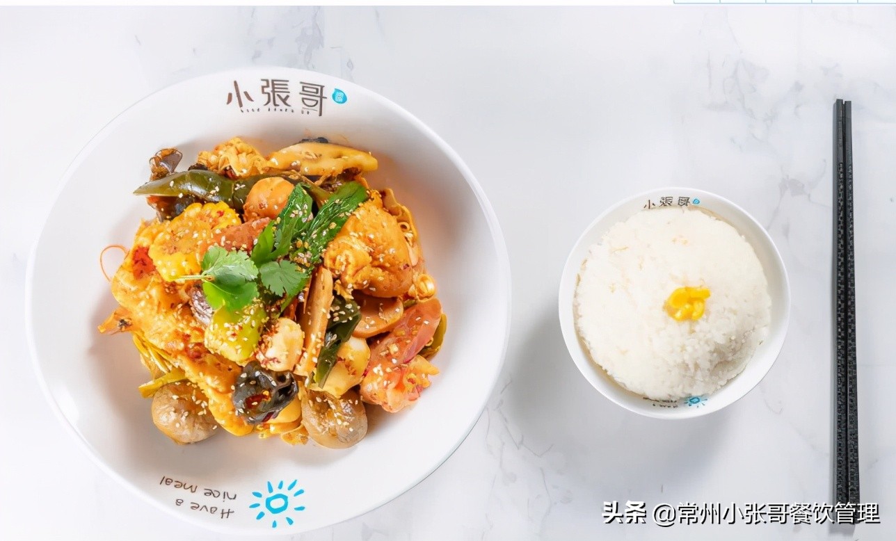 麻辣烫店怎么做才能回本快,开一家麻辣烫店月入10万