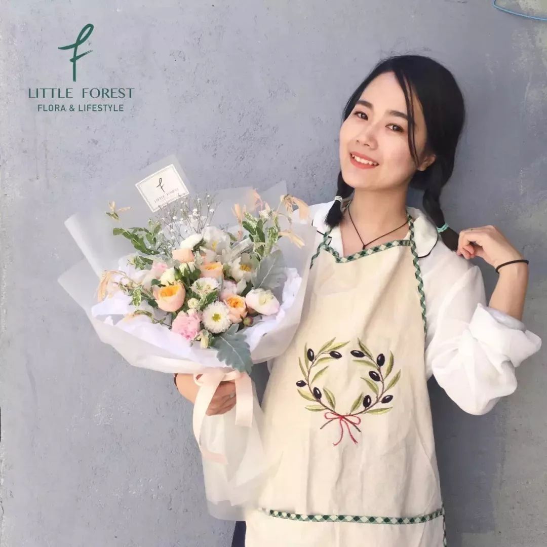 25岁月入十万的花艺师,是如何做到的?