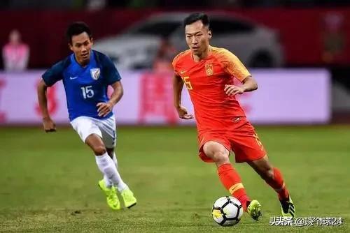 国足世预赛十大中场,现役五大联赛哪支球队中场强