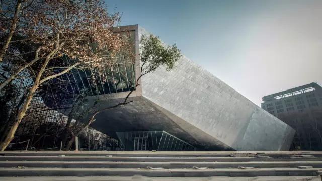 武汉封城第14天，有多少人忘了她到底有多美？