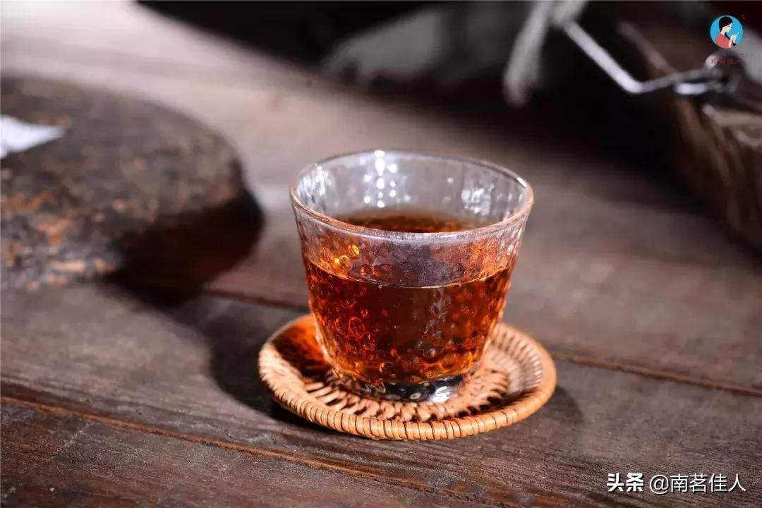 碎玉坠琼芳，流年忆甜柔