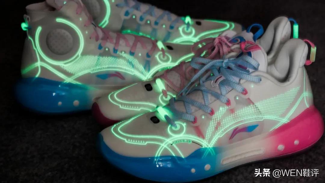 驭帅十四low灰白测评,驭帅14low致敬搭配