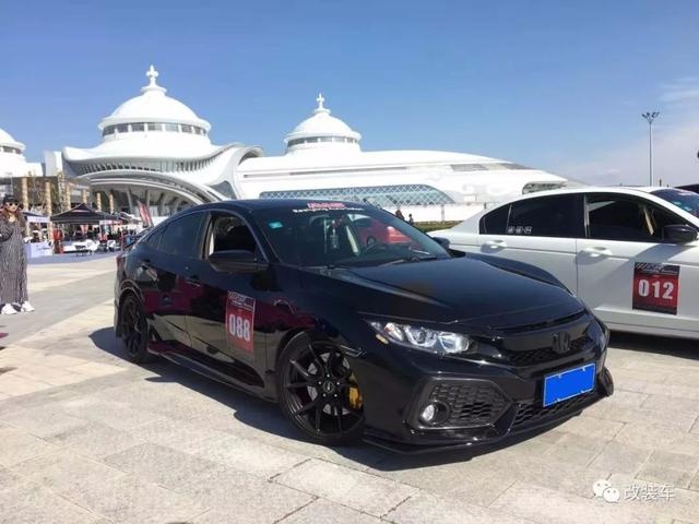 十代思域无损改装音响不改功放,十代思域hatchback红色改装方案