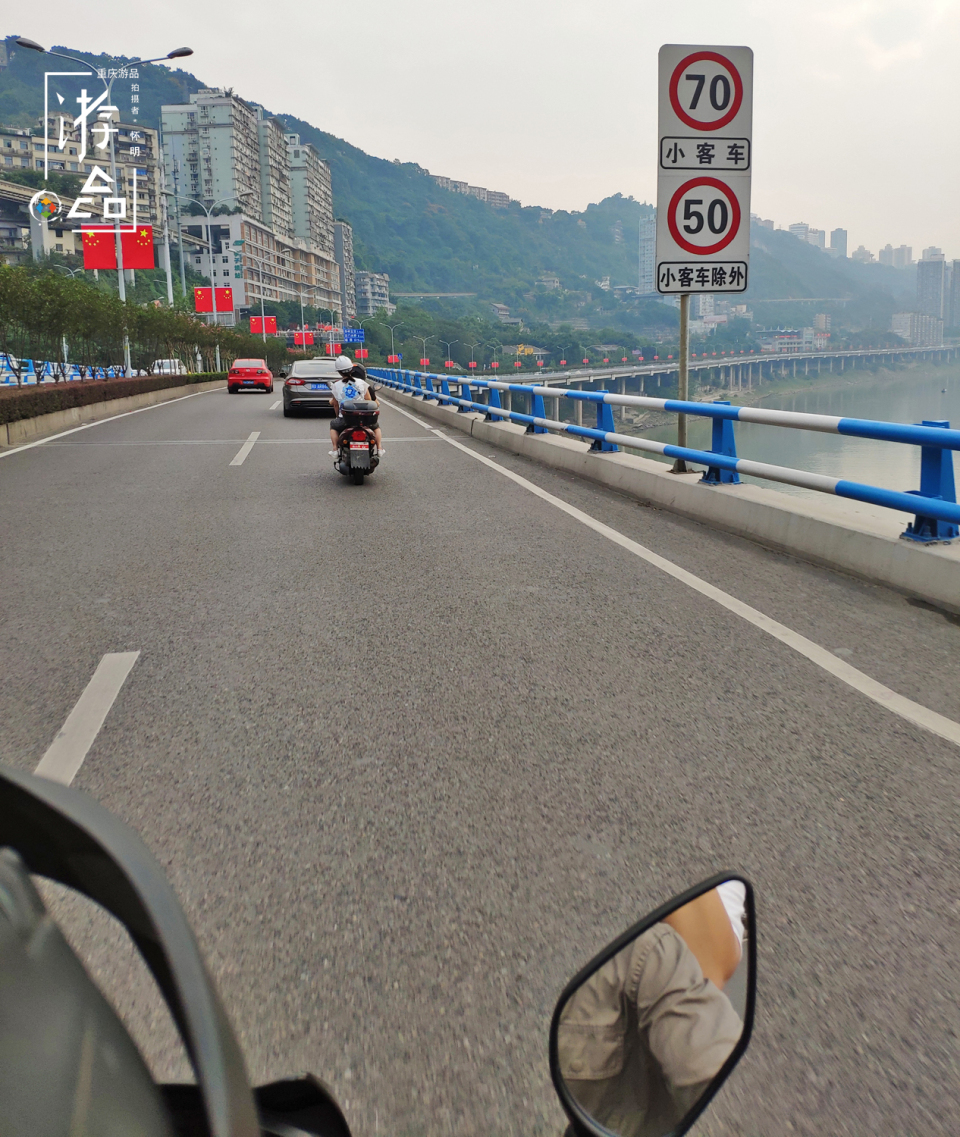 在重庆外地人该怎么出行,第一次去重庆吃火锅攻略