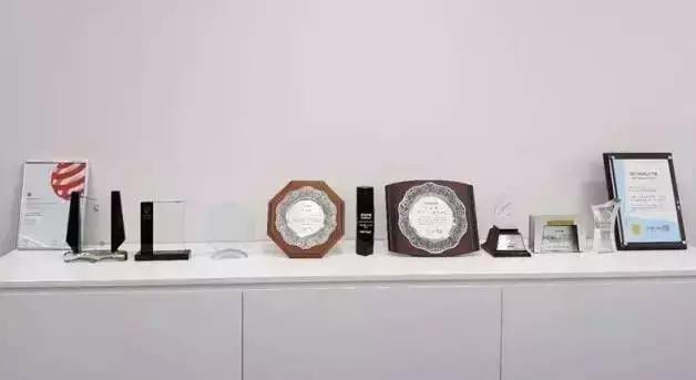 洗脸清洗黑头,洗脸清洁去粉刺