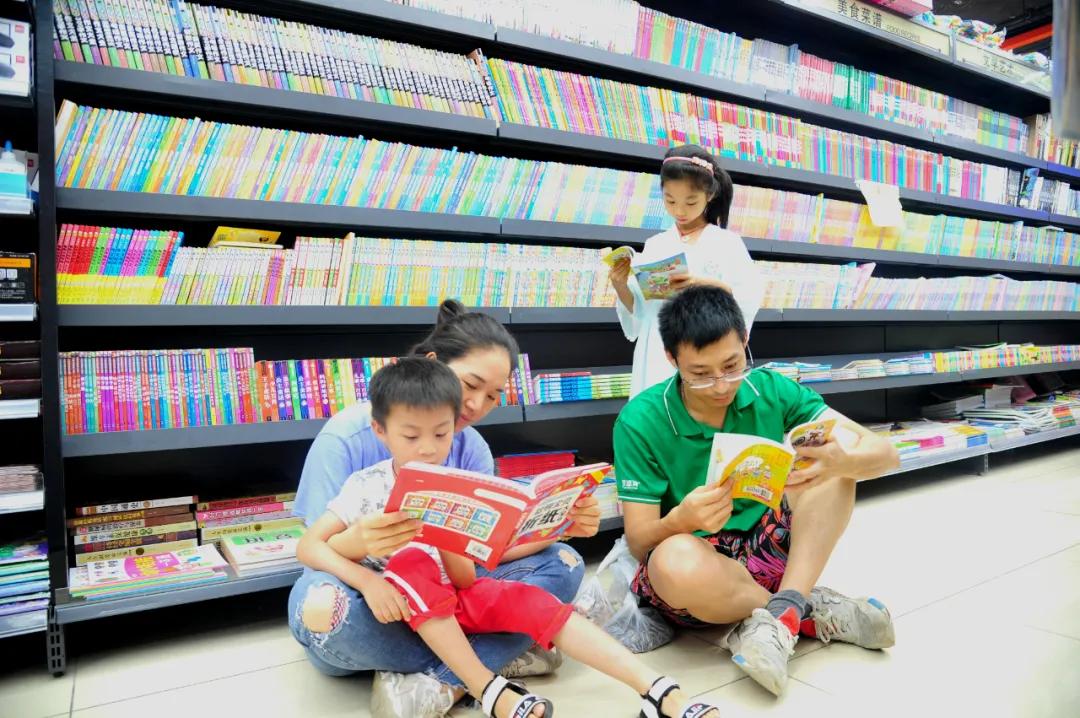 南兴广场适合孩子玩吗,南兴广场小孩玩的地方