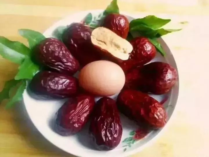 若羌红枣和和田大枣区别,和田大枣新疆正宗一级红枣