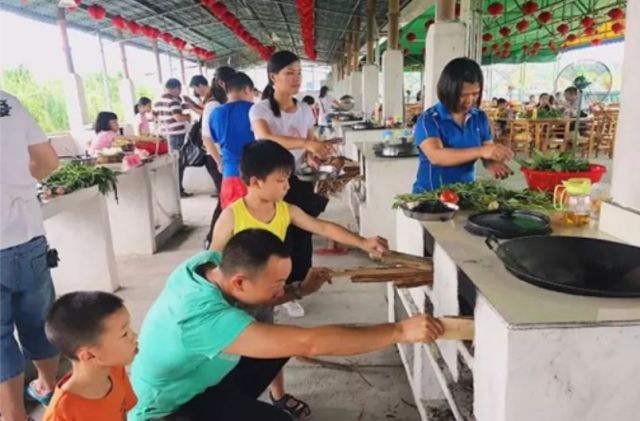 肇庆市四会山湖生态旅游度假景区,四会山湖温泉度假村
