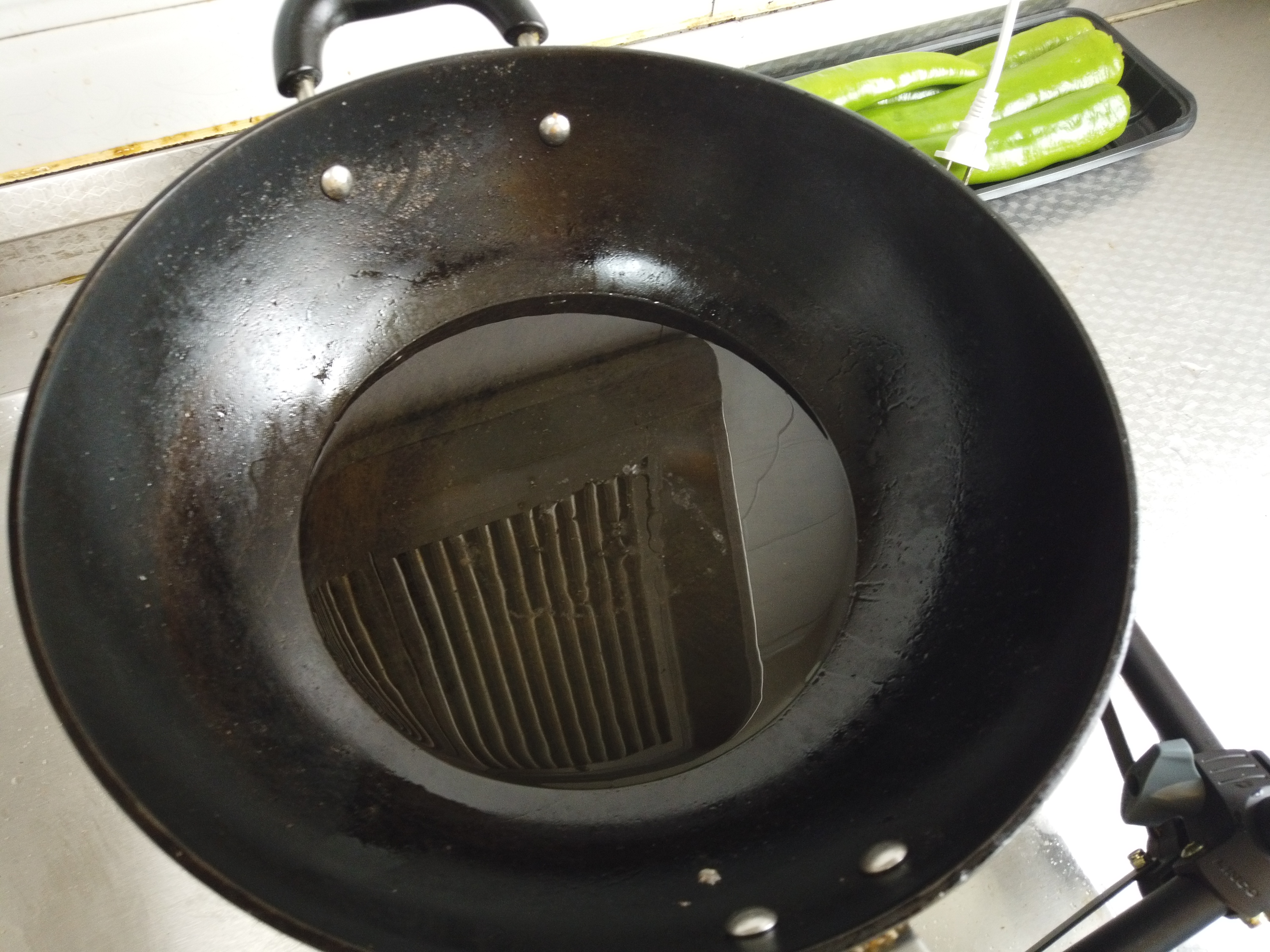 擂椒变蛋属于什么制作方法,擂辣椒茄子变蛋的正宗做法