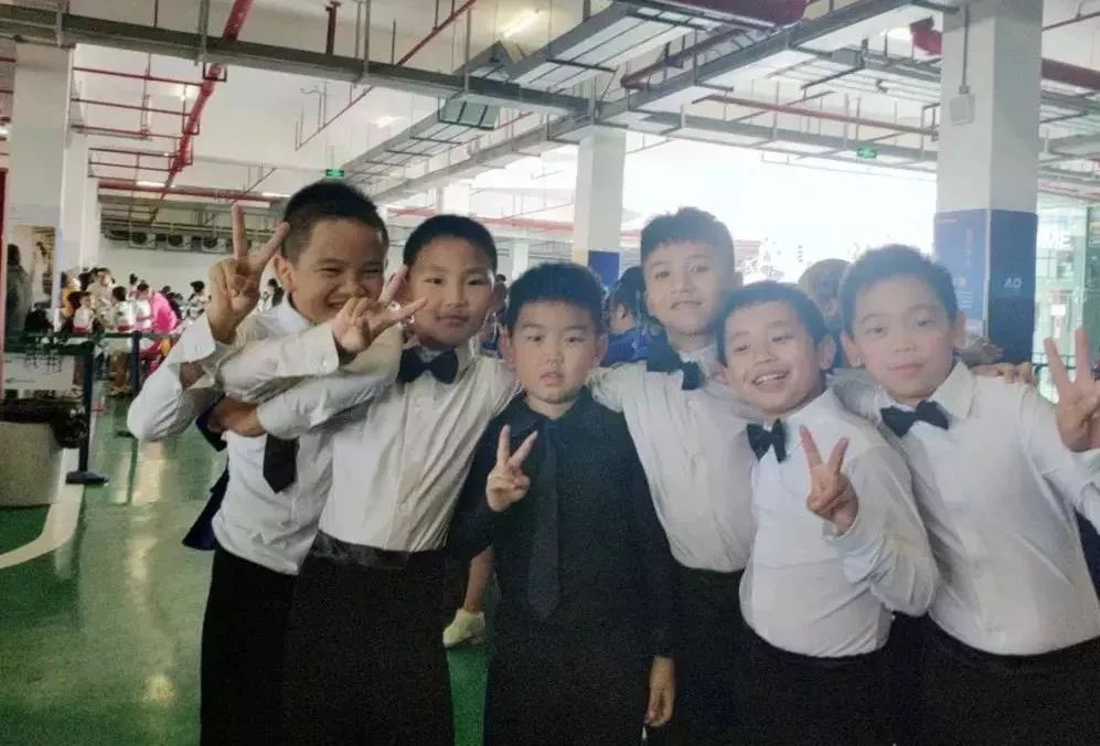 台山碧桂园学校上网课,台山碧桂园学校研学