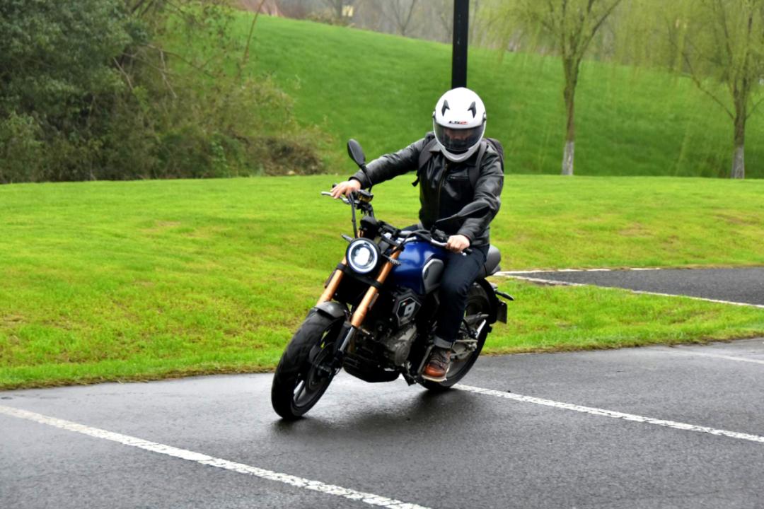 汉威都有哪几款机车,汉威机车250nk