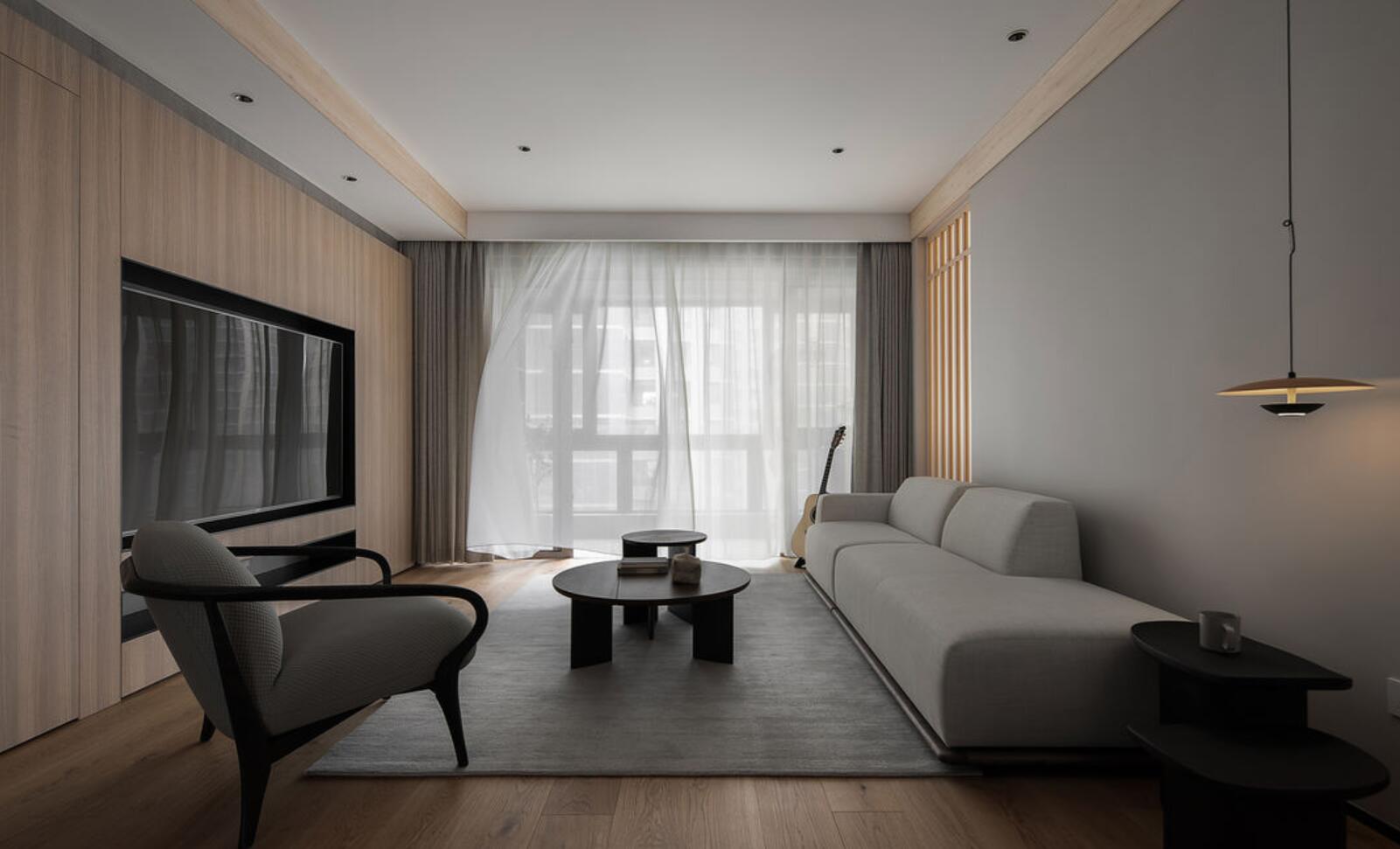 主卧过道型衣帽间设计,过道2.5米设计个衣帽间