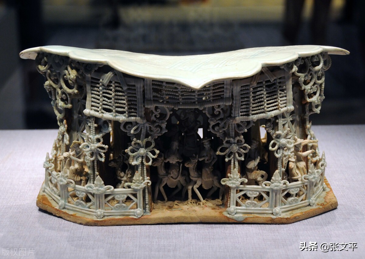 素烧不上釉瓷器,为什么陶瓷底部不上釉