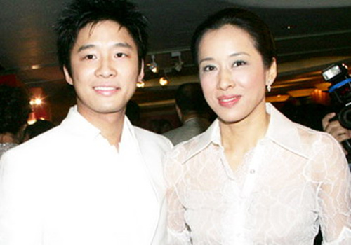 郭晶晶小叔子年轻照片,郭晶晶小叔子近照