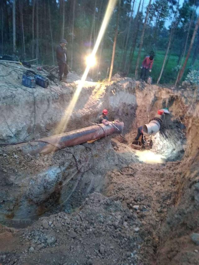 麒麟城投温泉公司18小时奋战保民生