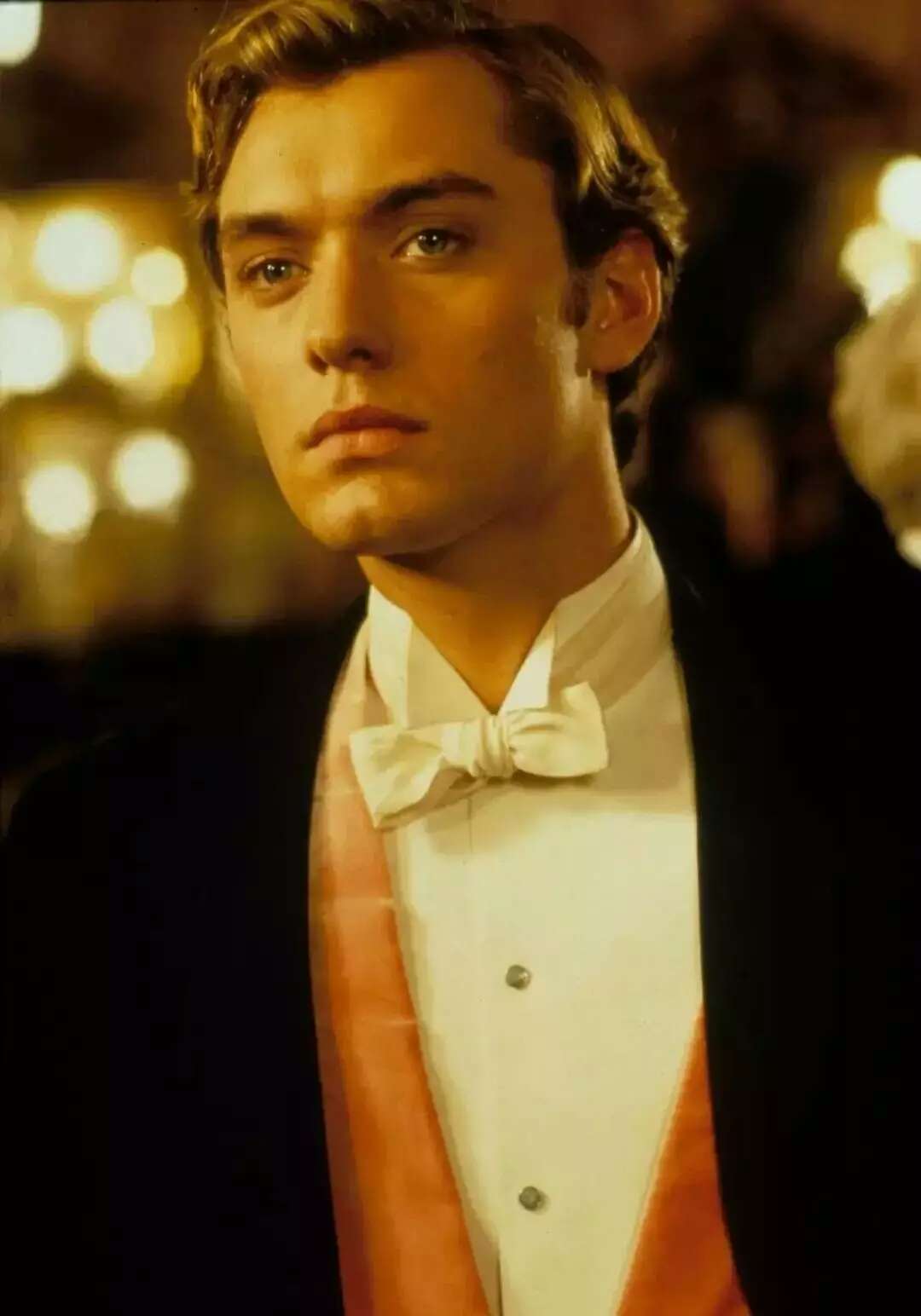 袁泉和陶虹颁奖视频,陶虹袁泉谁火了