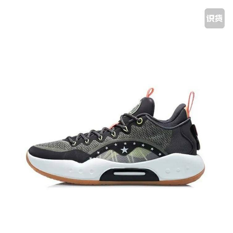 安踏300到400实战好鞋,休闲实战两不误篮球鞋