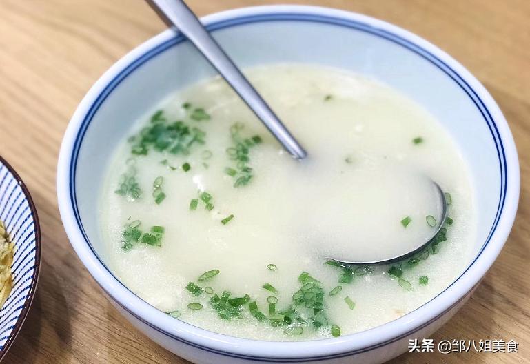 猪骨汤怎么炖才能软烂,炖猪骨汤都需要什么料