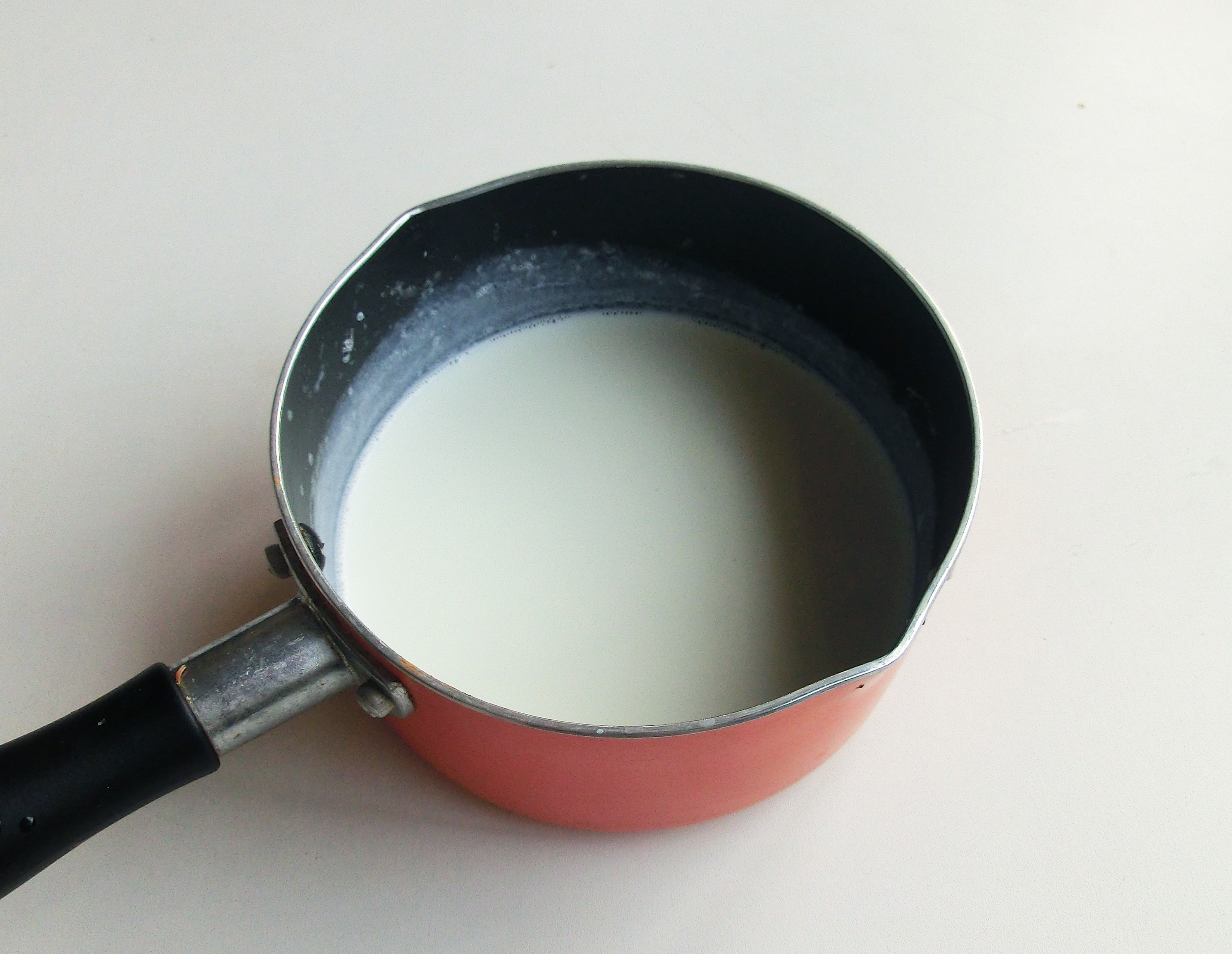 鲜奶炖蛋的正确方法,鲜奶炖蛋的比例