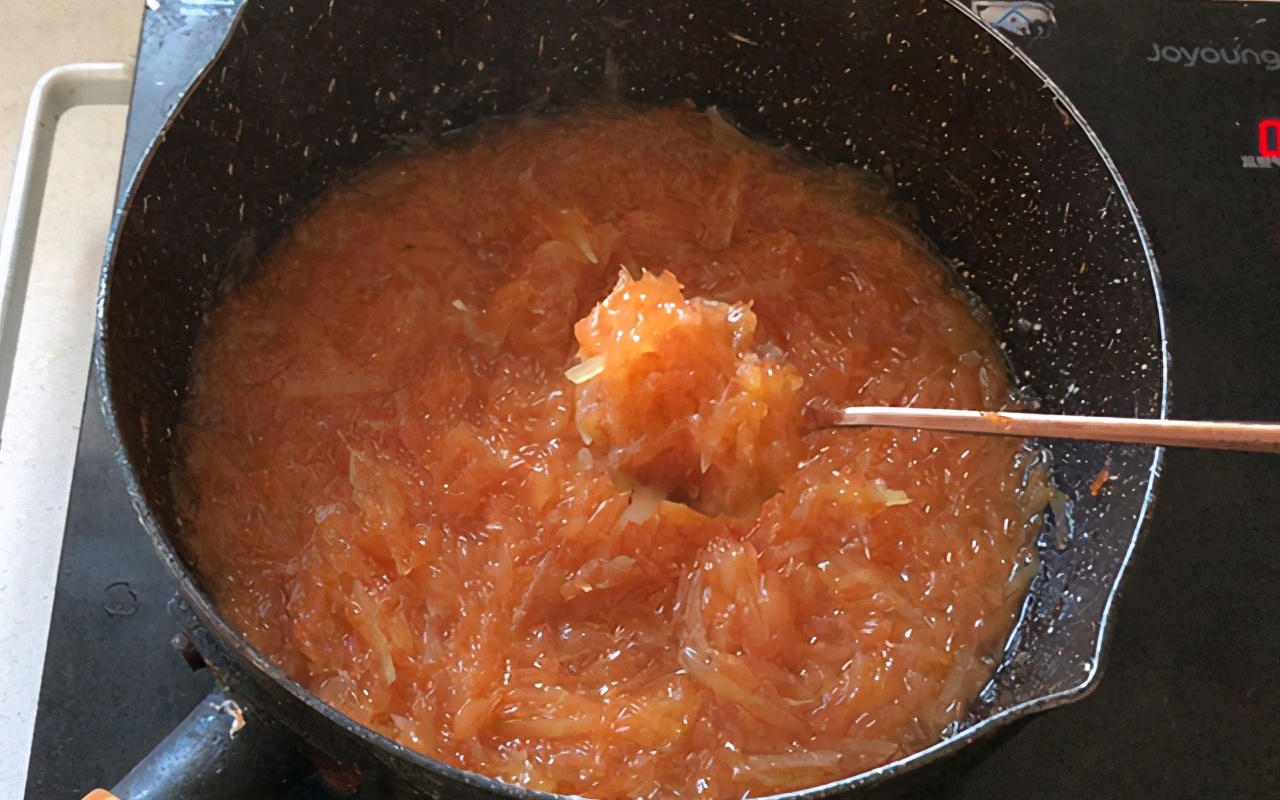 教你做冬天适合喝的蜂蜜柚子茶,秋冬必备蜂蜜柚子茶赶快get起来吧