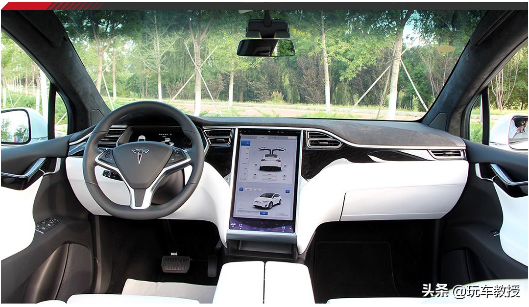 买车应该选哪个颜色内饰,划重点用几个颜色